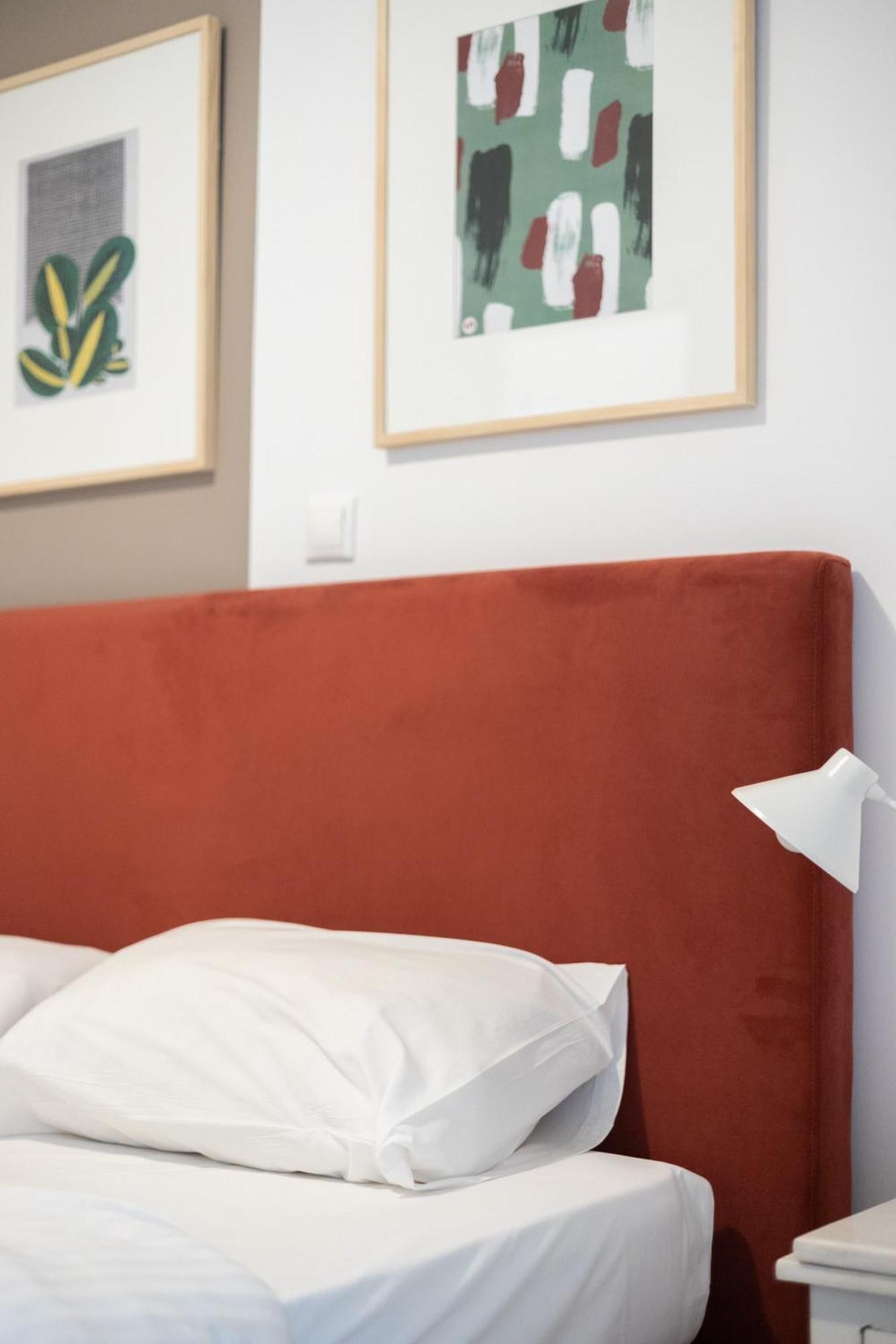 Renovated 5 Bdr House Near Acropolis - New Beds, Terrace & Green Yard Athens Luaran gambar