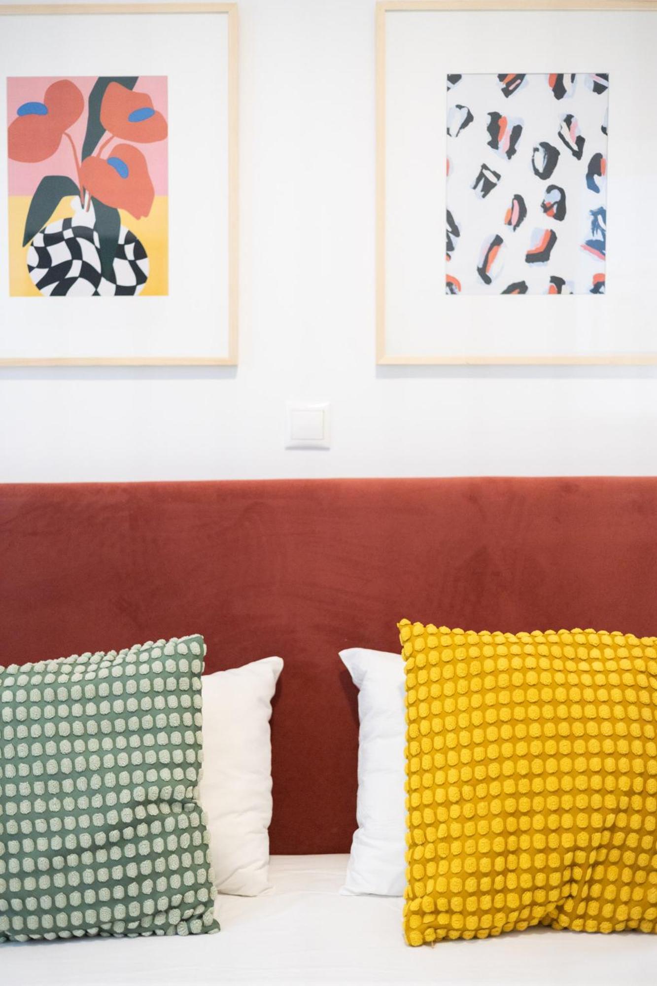 Renovated 5 Bdr House Near Acropolis - New Beds, Terrace & Green Yard Athens Luaran gambar